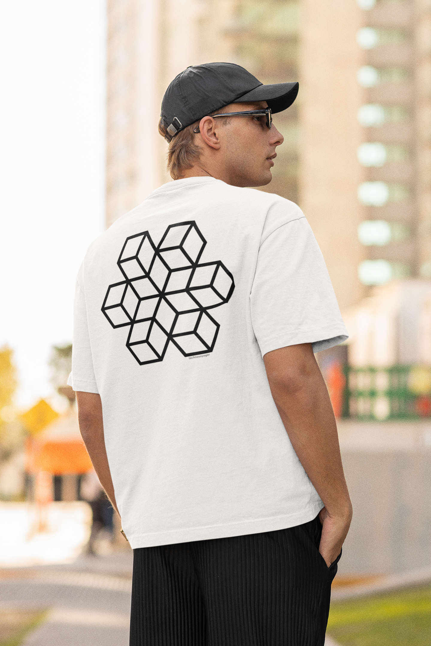 'GEO-BLOCK' Back Print T-Shirt