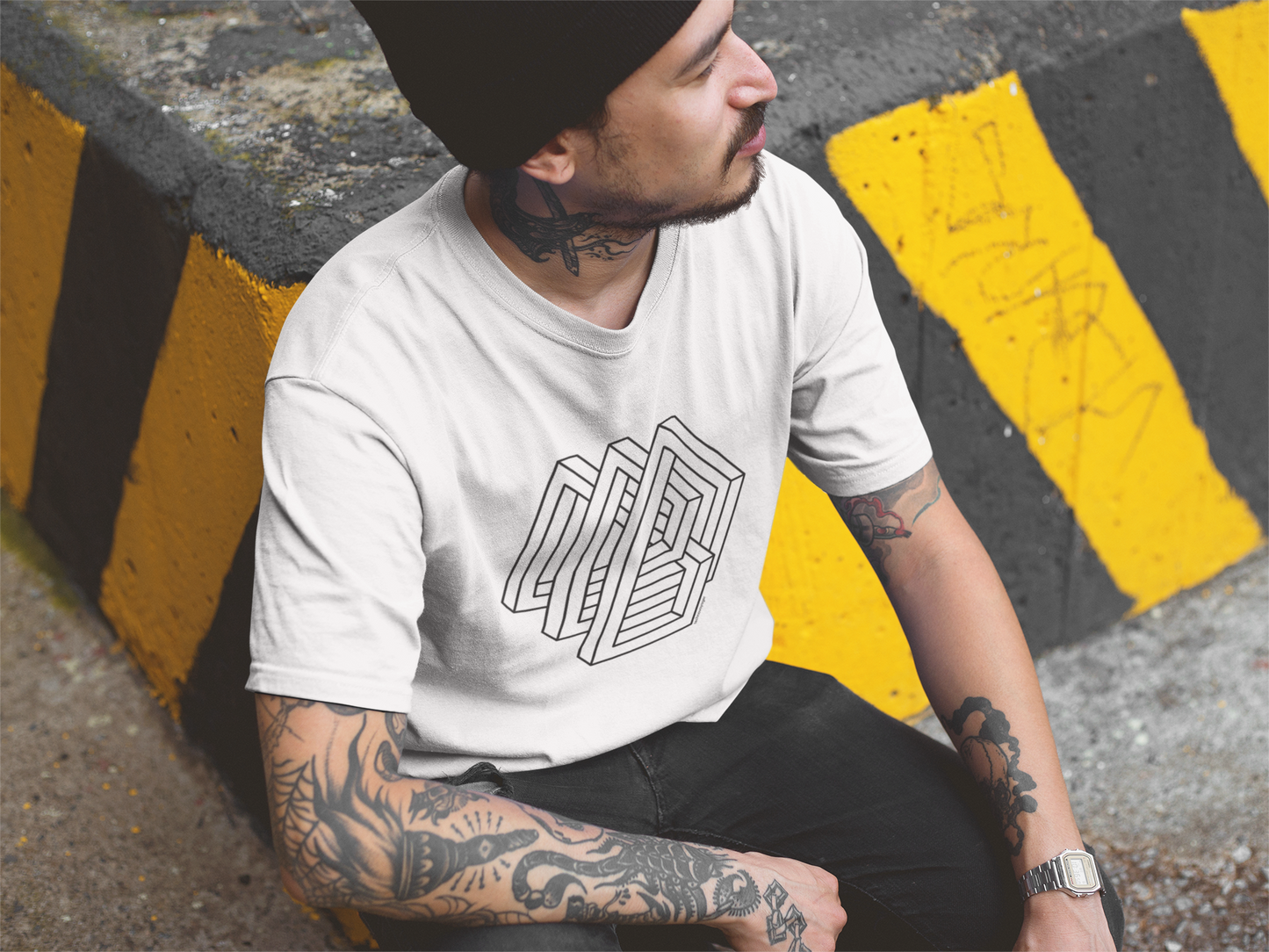 'MIND-MAZE-T15' T-Shirt